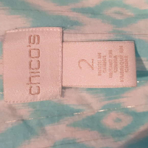 Chico's, size 2 adjustable long sleeve, belly tie, button down top - Picture 2 of 8